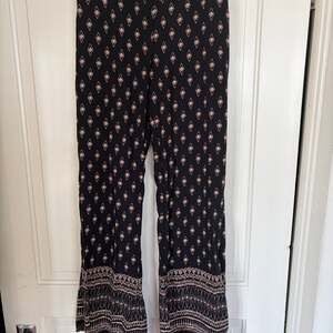 Boho Style Printed Flare Pants, Black and Pink Geometric, Women's Large